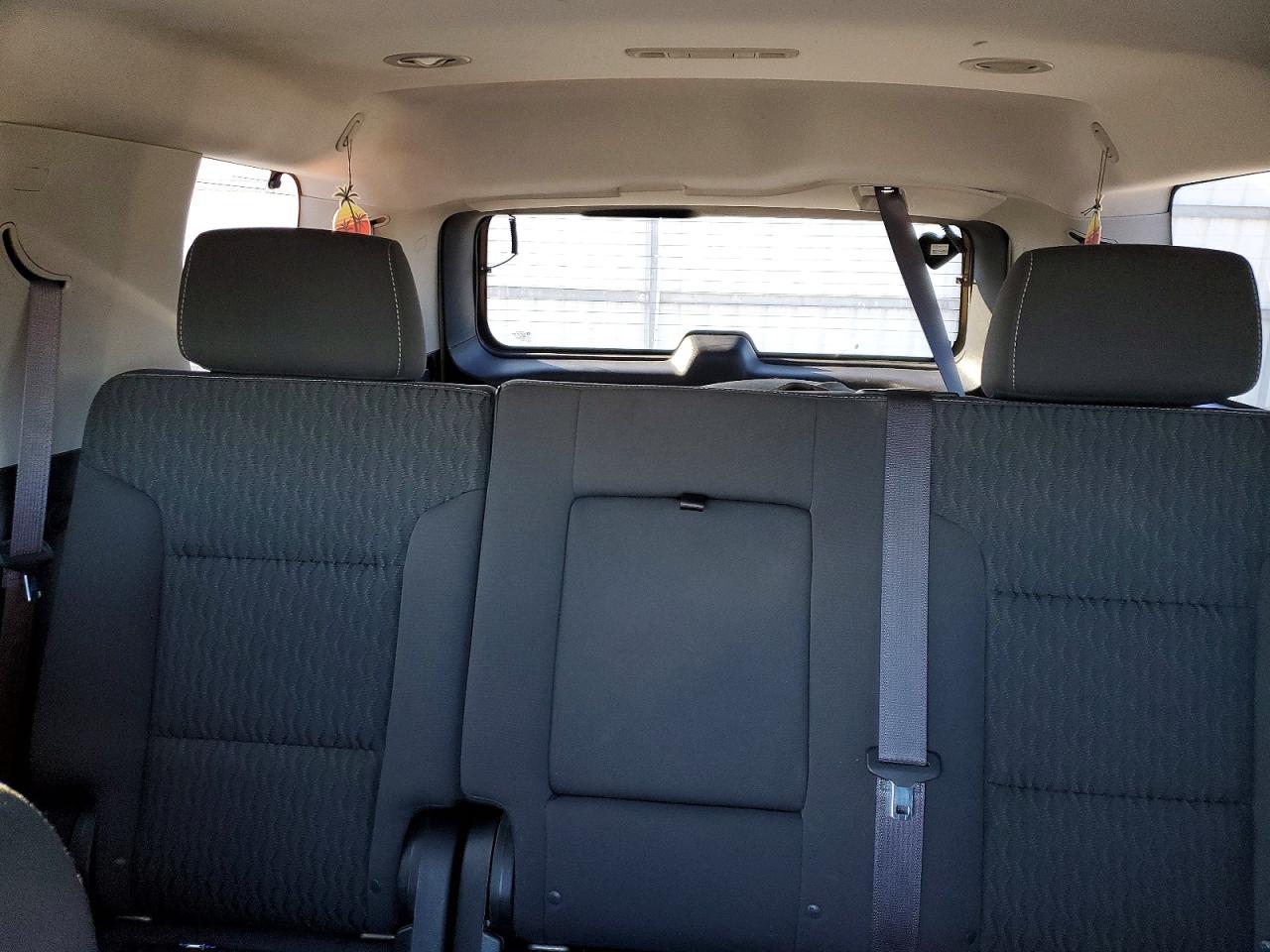2017 CHEVROLET TAHOE K1500 LS photo 10