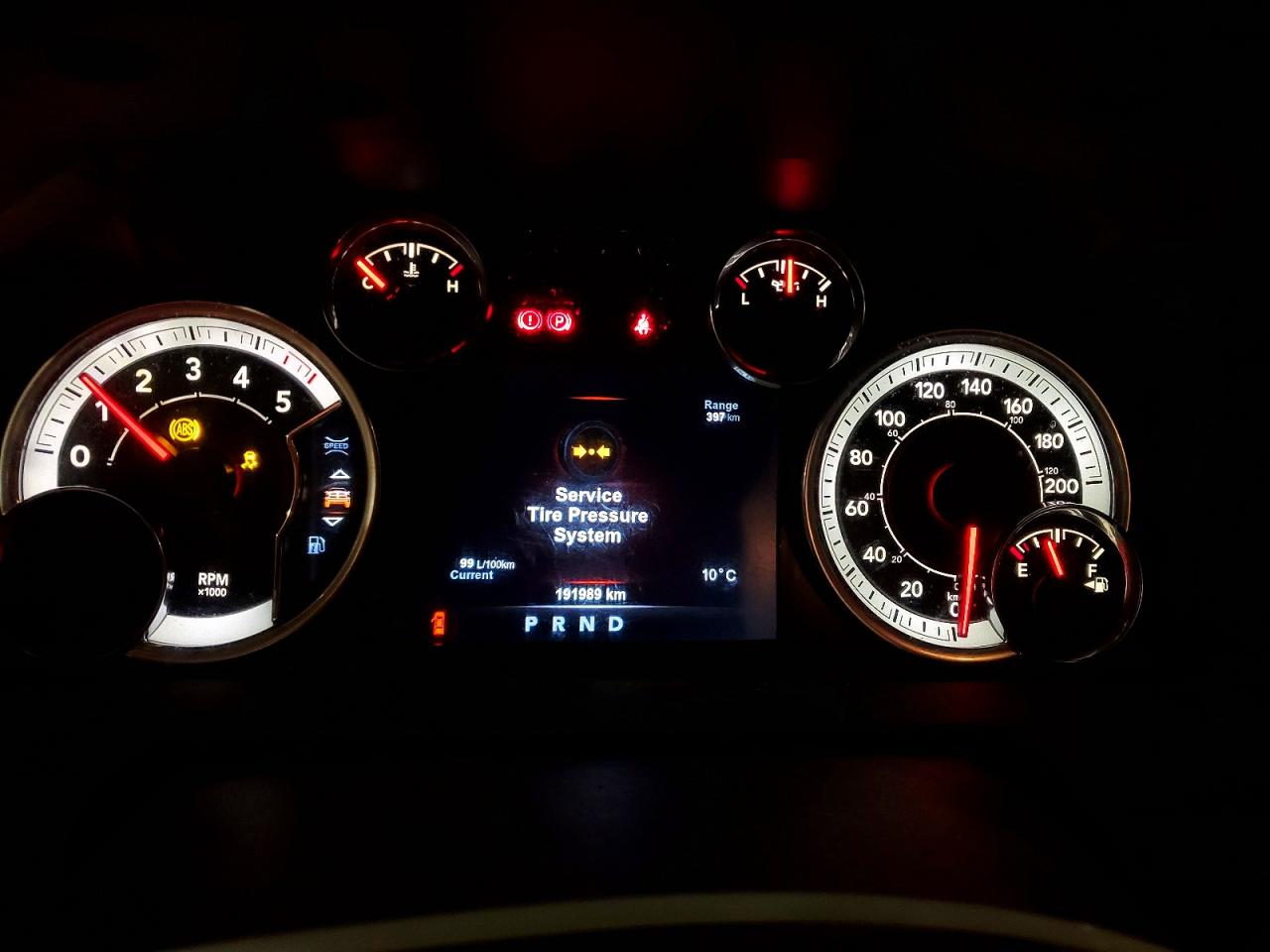 2014 RAM 1500 SLT photo 9
