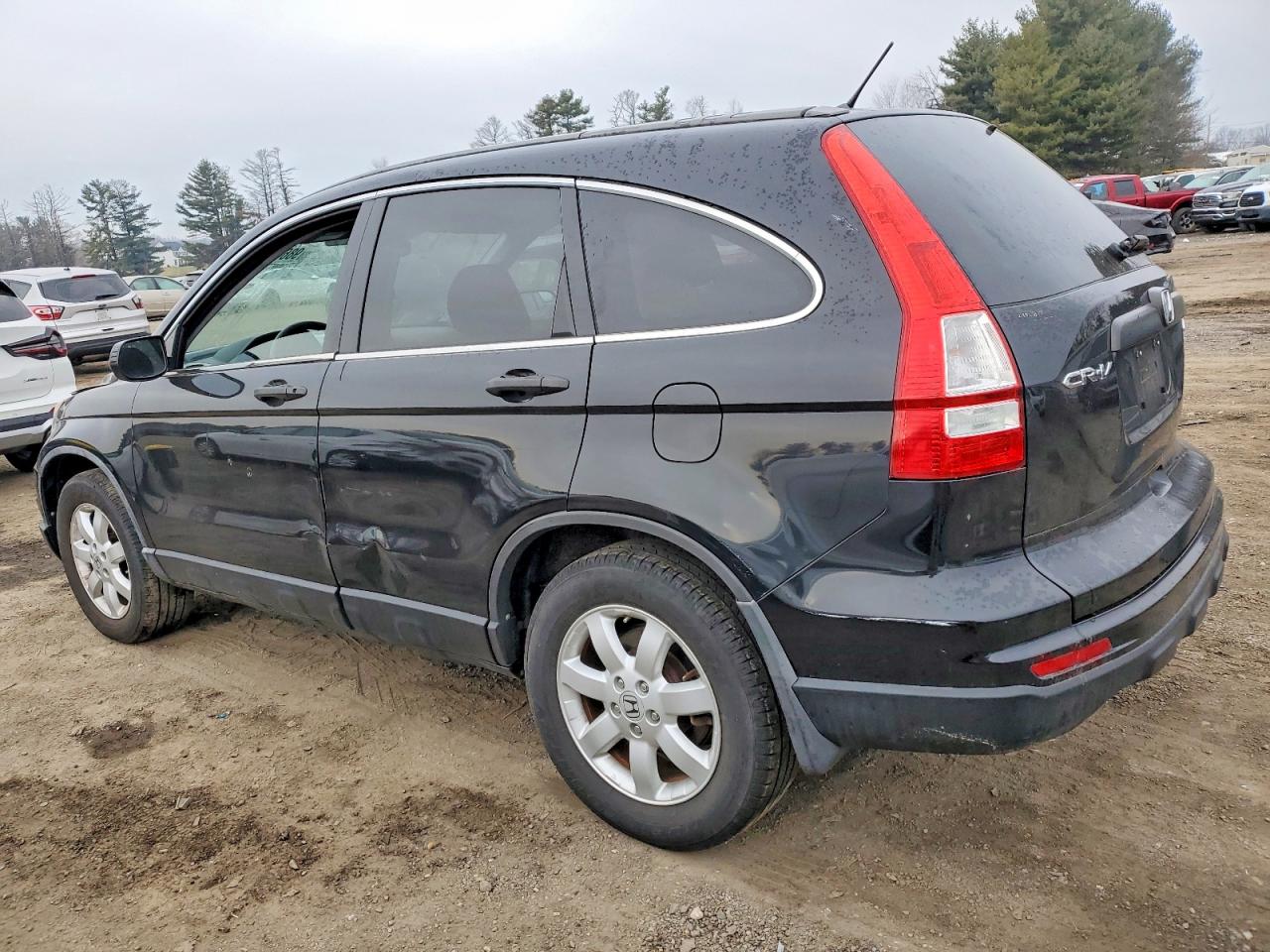 2011 HONDA CR-V SE photo 2