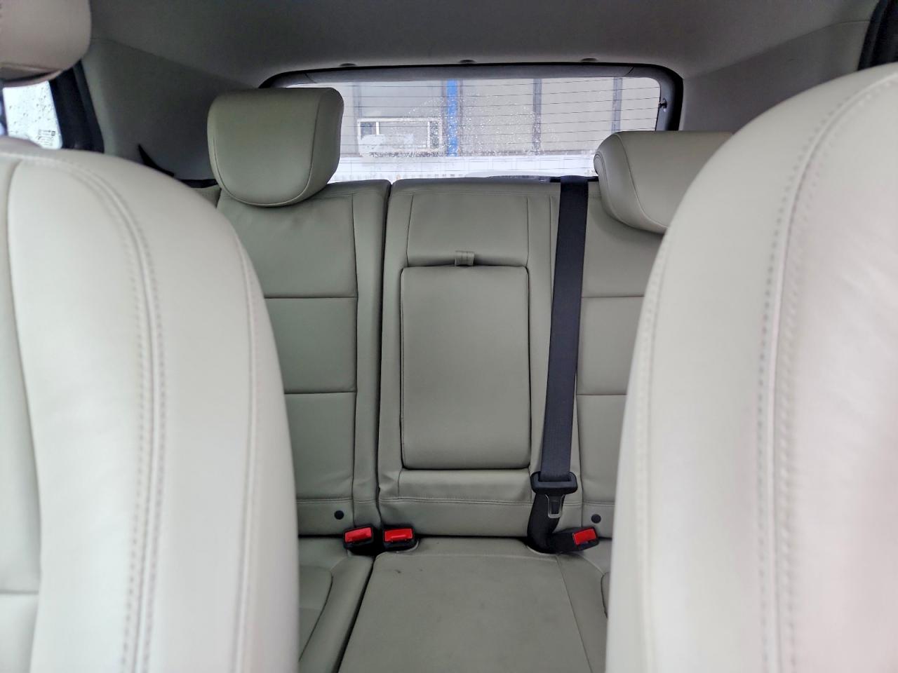 2019 BUICK ENCORE ESSENCE photo 10