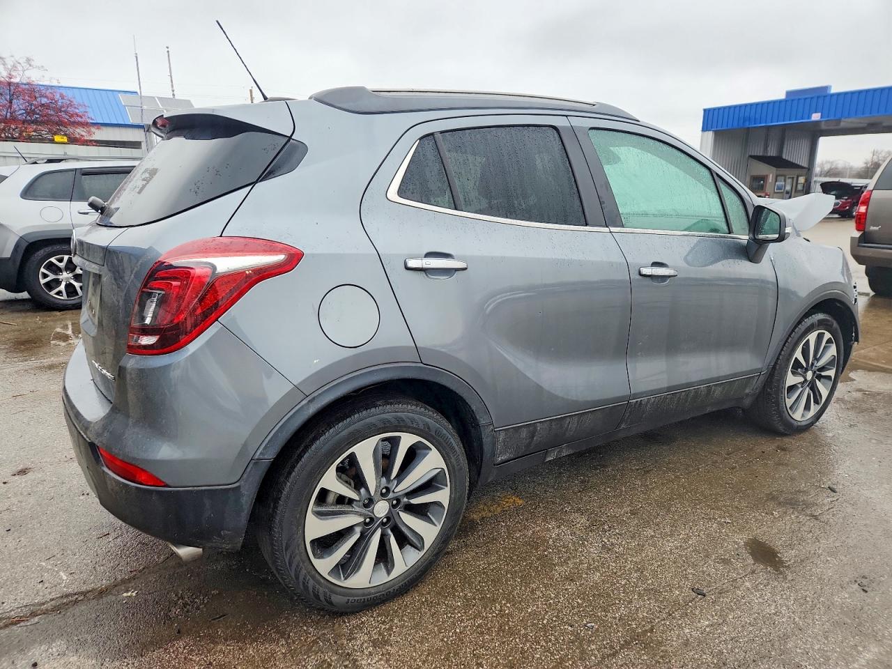 2019 BUICK ENCORE ESSENCE photo 3