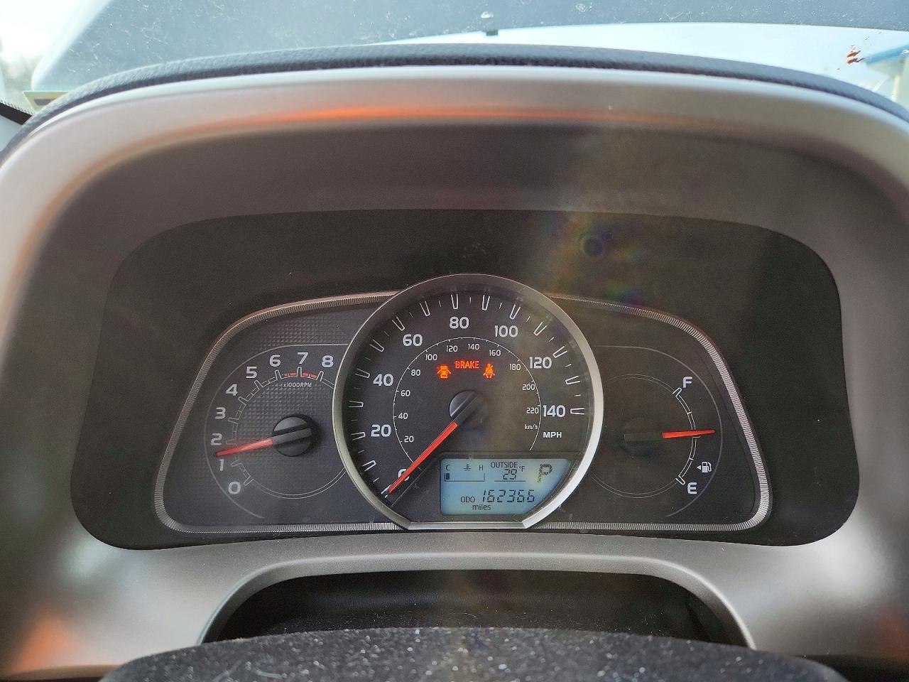 2015 TOYOTA RAV4 XLE photo 9