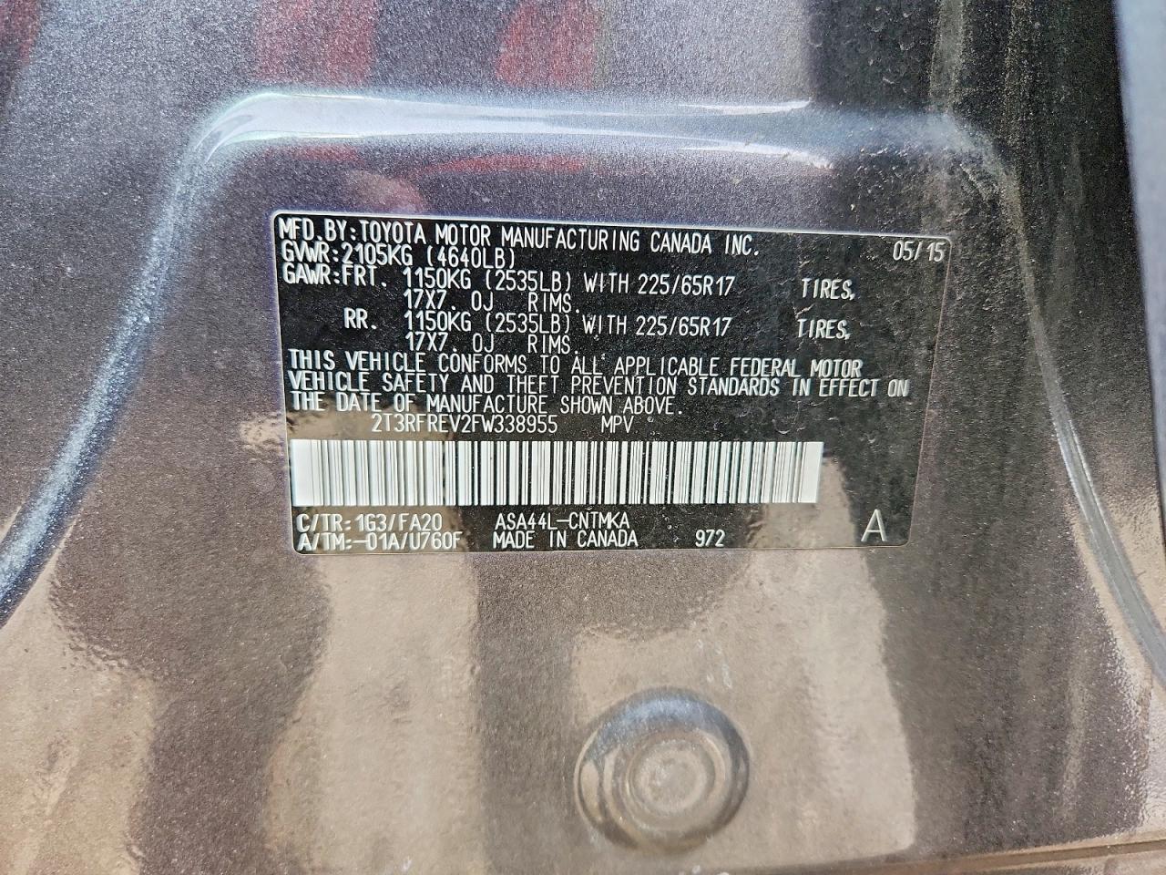 2015 TOYOTA RAV4 XLE photo 13