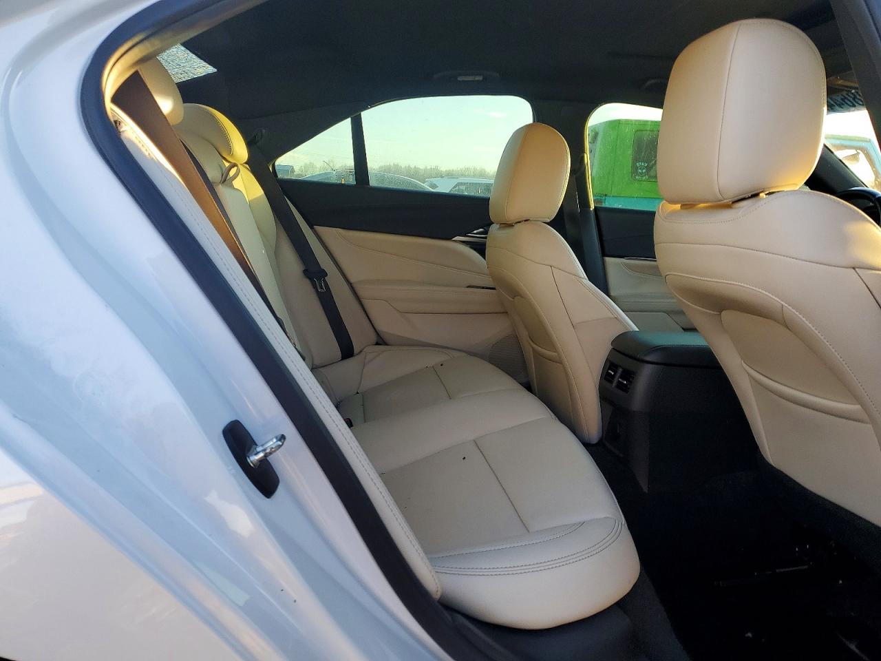 2021 CADILLAC CT4 LUXURY photo 10
