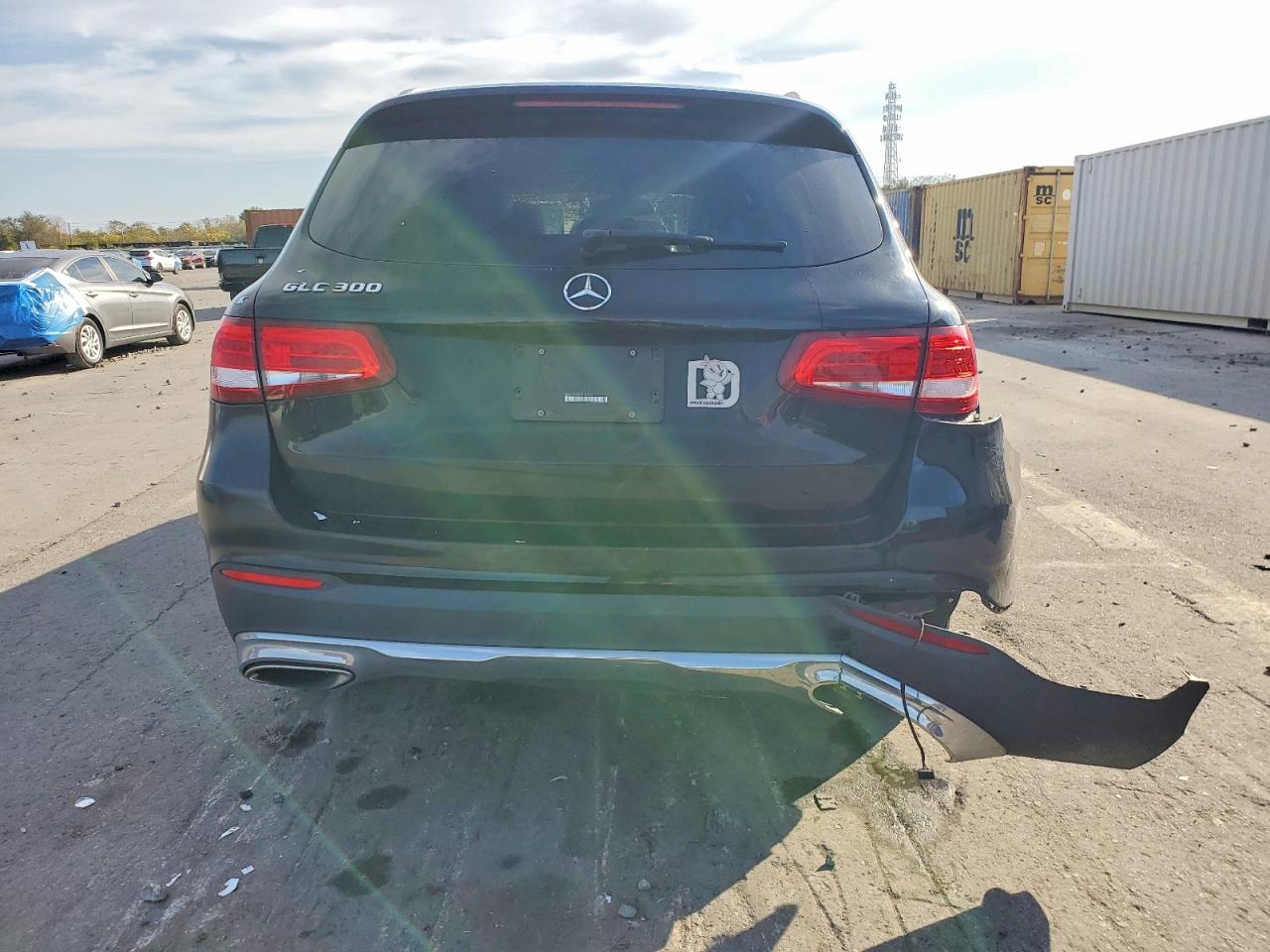 2017 MERCEDES-BENZ GLC 300 photo 6