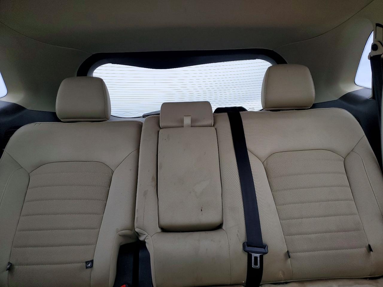 2016 FORD EDGE SE photo 10