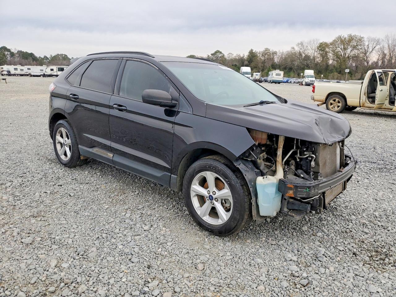 2016 FORD EDGE SE photo 4