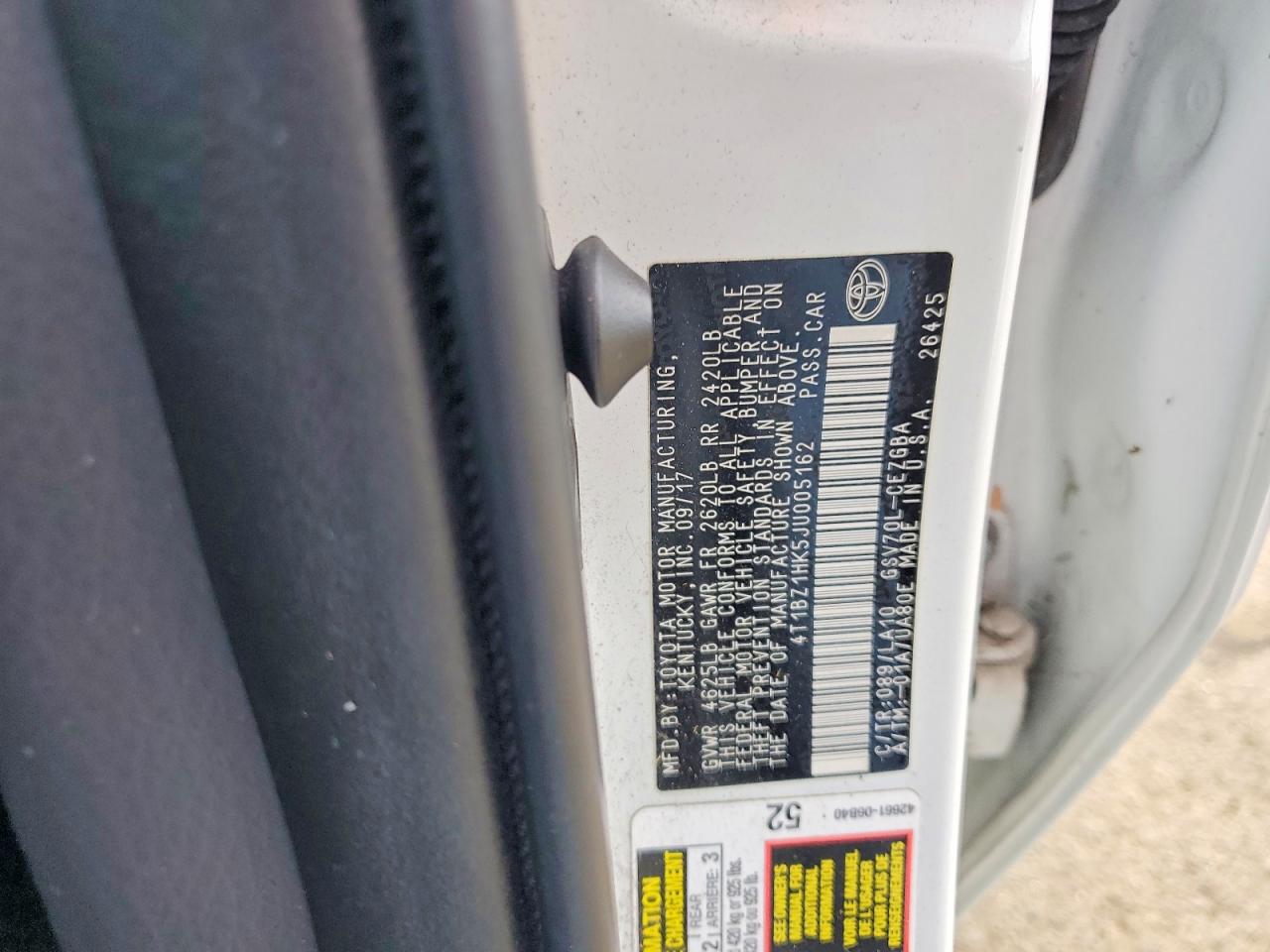 2018 TOYOTA CAMRY XSE photo 12