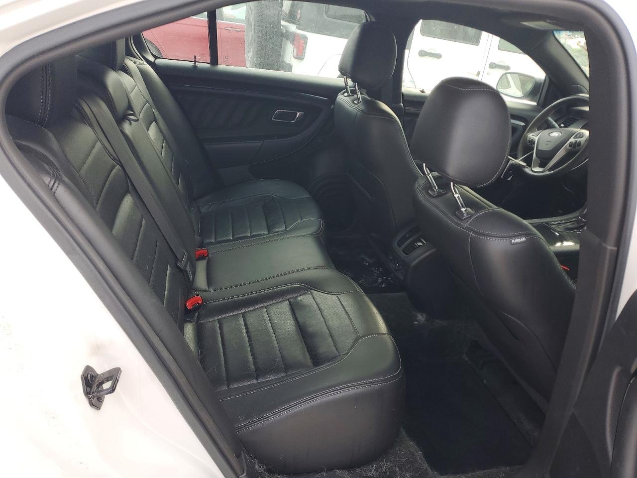 2014 FORD TAURUS SHO photo 10