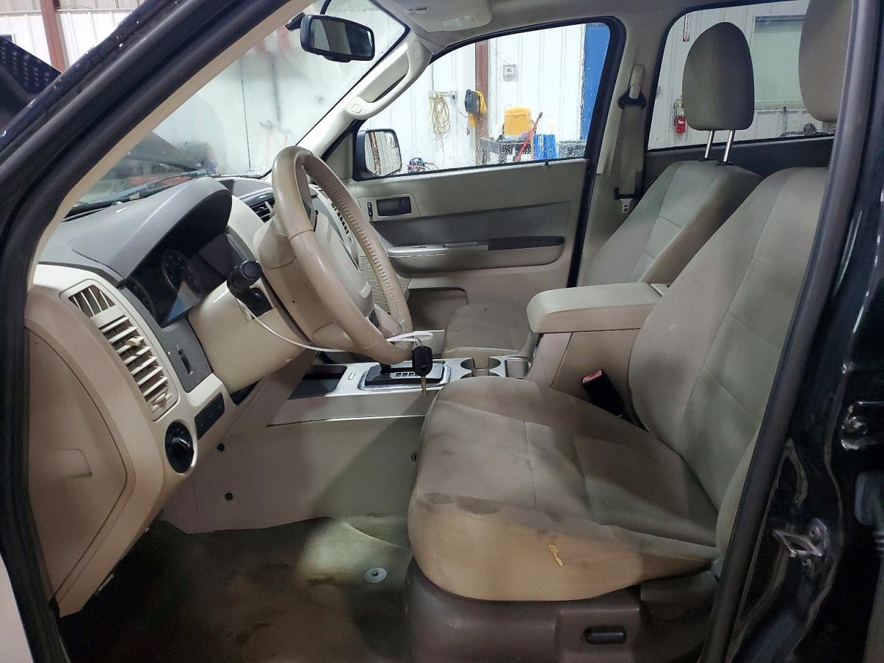 2012 FORD ESCAPE XLT photo 7