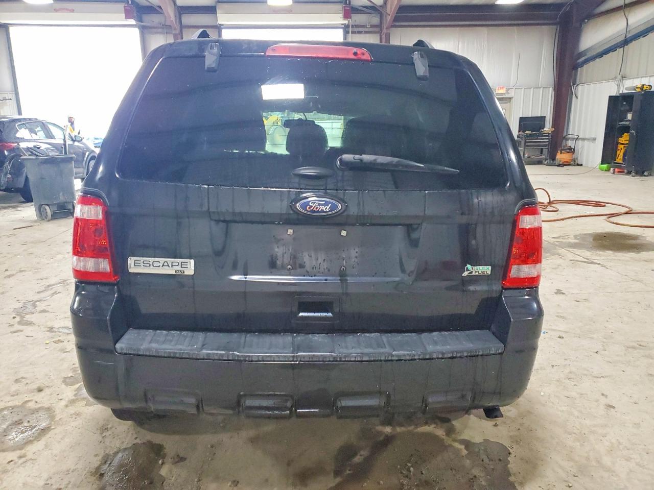 2012 FORD ESCAPE XLT photo 6