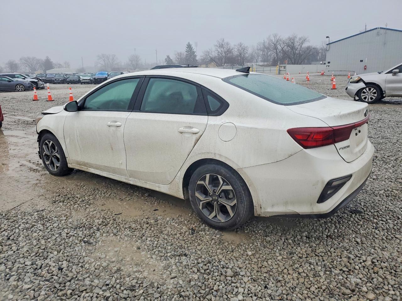 2020 KIA FORTE FE photo 2