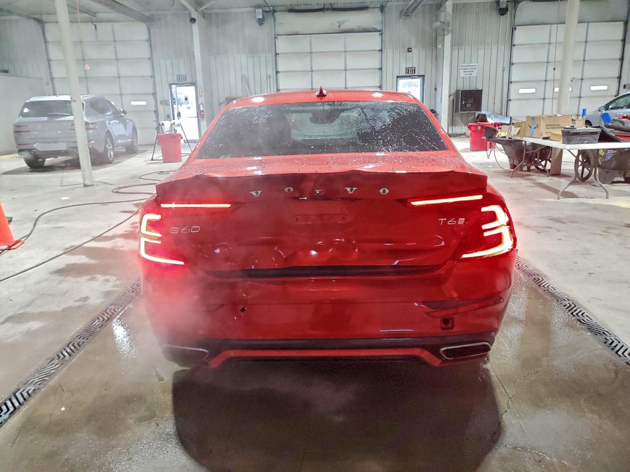 2019 VOLVO S60 T6 R-DESIGN photo 6