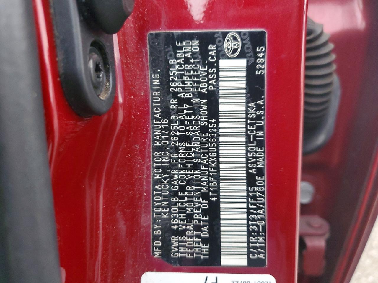 2016 TOYOTA CAMRY SE photo 12