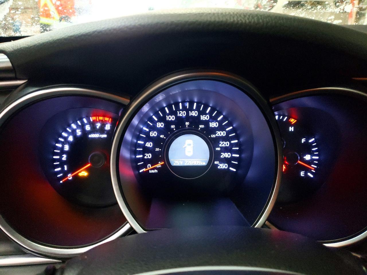 2015 KIA OPTIMA LX photo 9