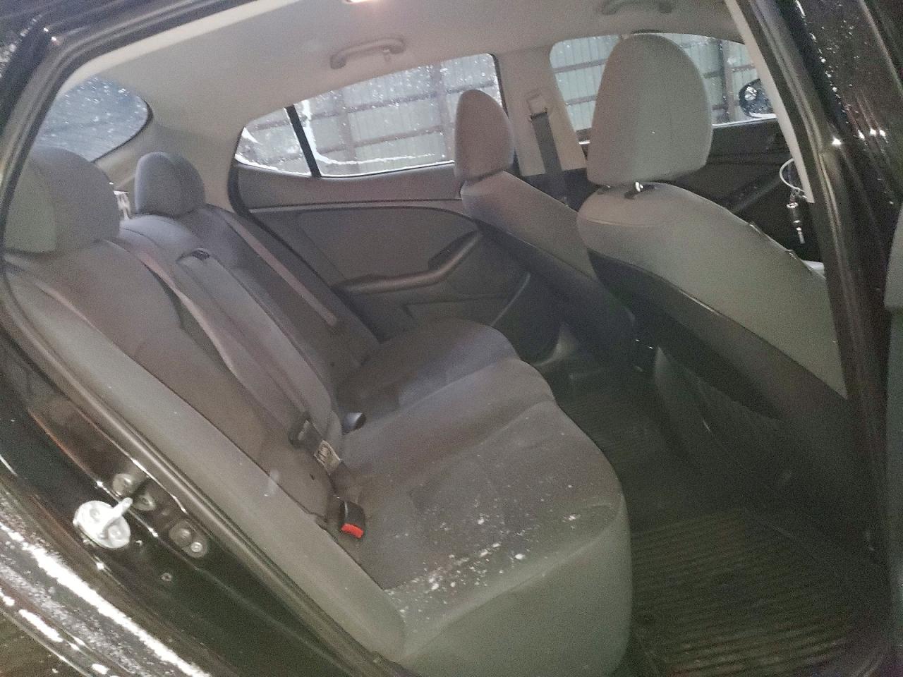 2015 KIA OPTIMA LX photo 10