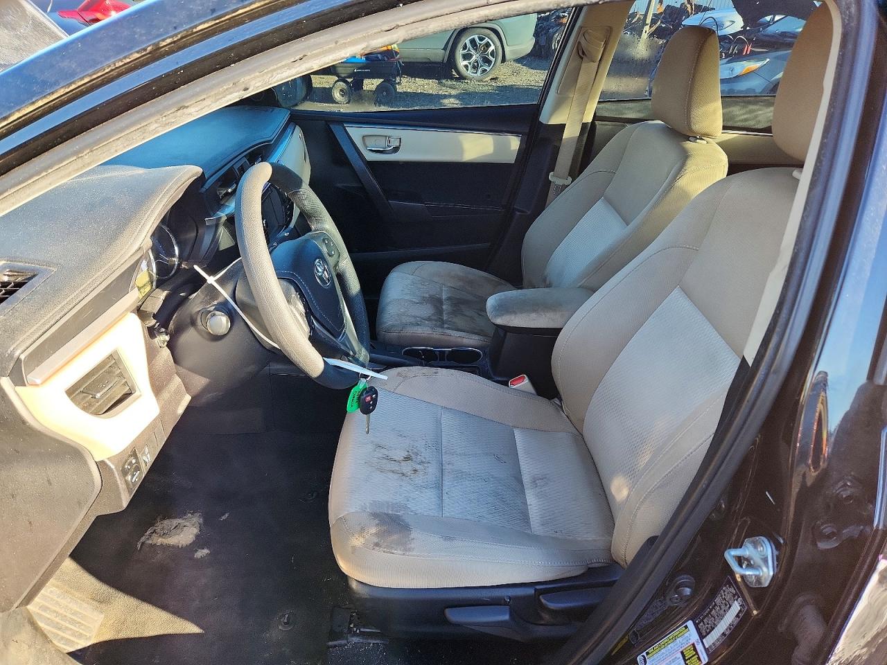 2015 TOYOTA COROLLA L photo 7