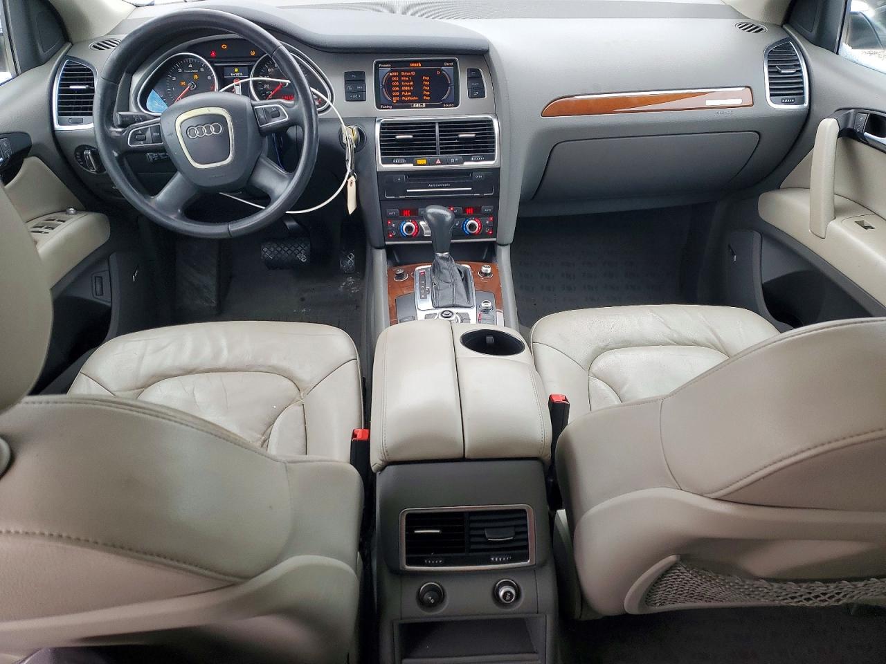 2011 AUDI Q7 PREMIUM PLUS photo 8