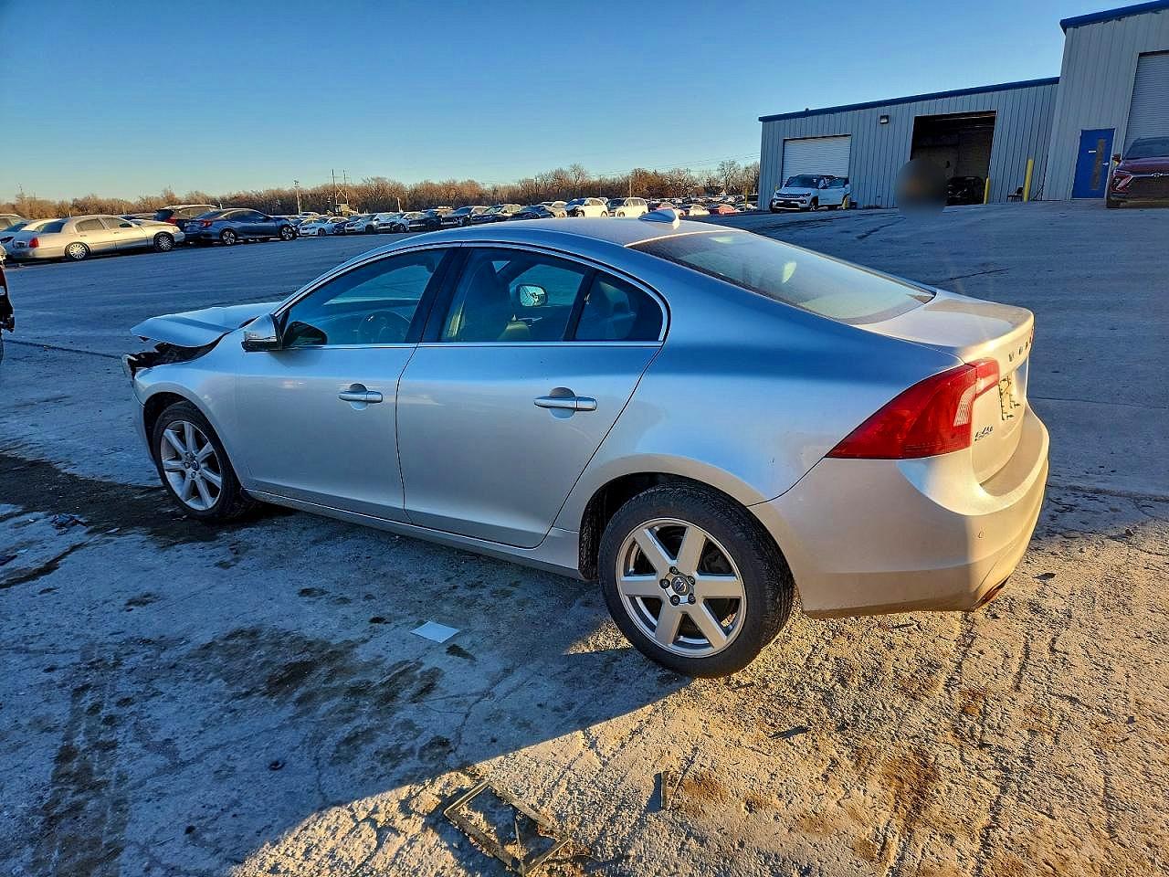 2016 VOLVO S60 PREMIER photo 2