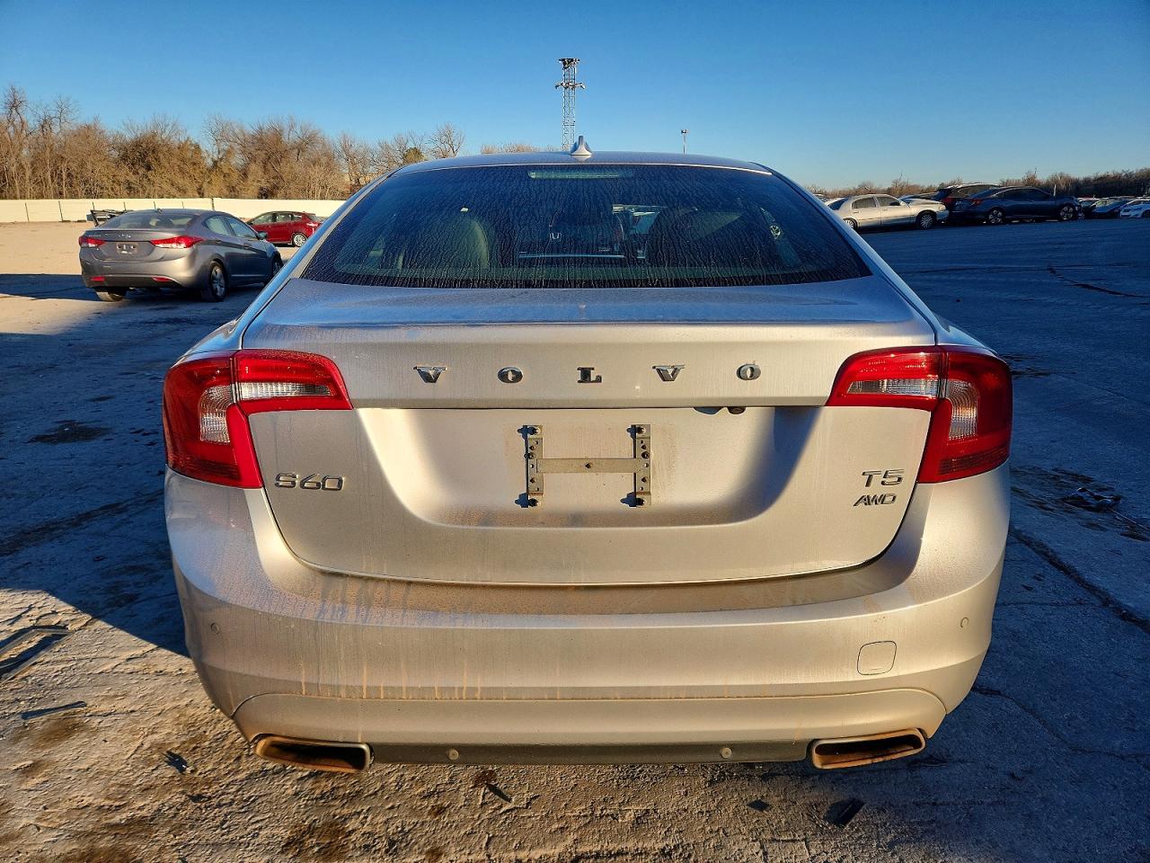 2016 VOLVO S60 PREMIER photo 6
