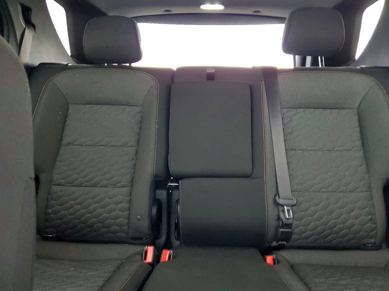2019 CHEVROLET EQUINOX LT photo 10