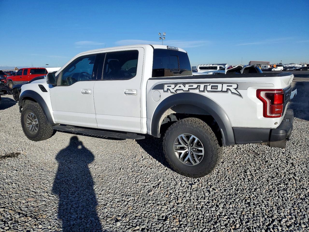 2018 FORD F150 RAPTOR photo 2