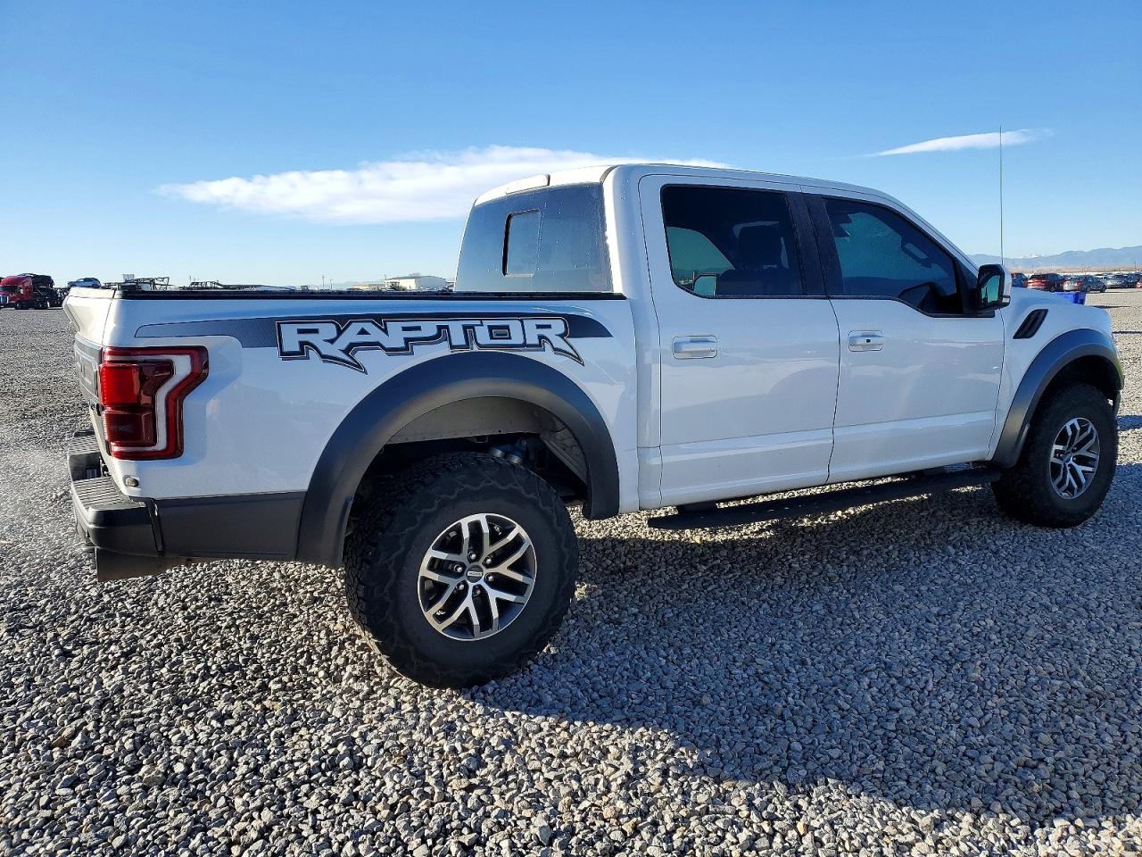 2018 FORD F150 RAPTOR photo 3