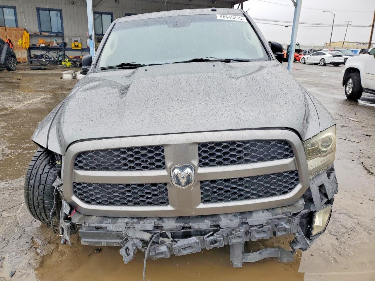 2013 RAM 1500 ST photo 5