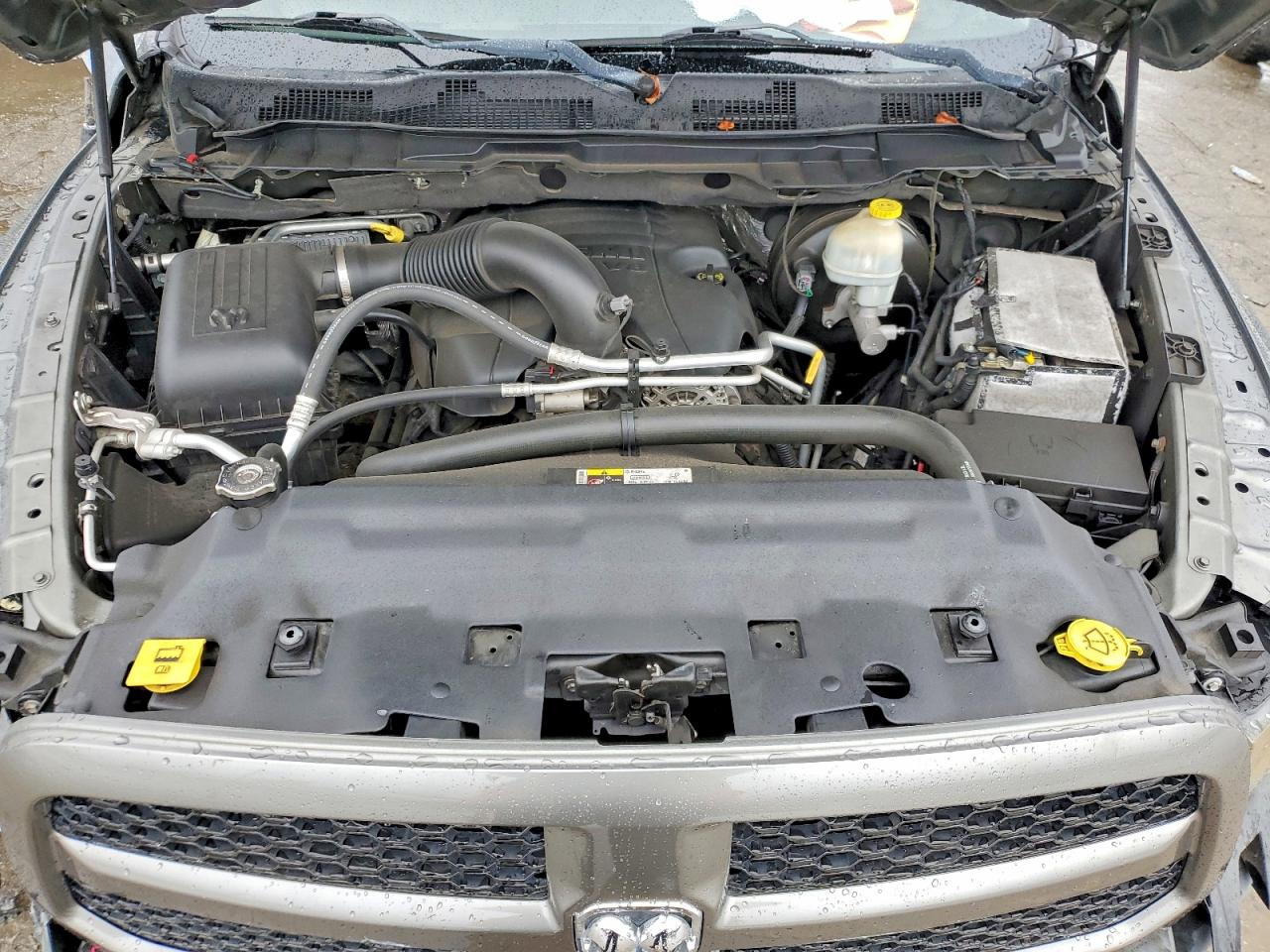 2013 RAM 1500 ST photo 11