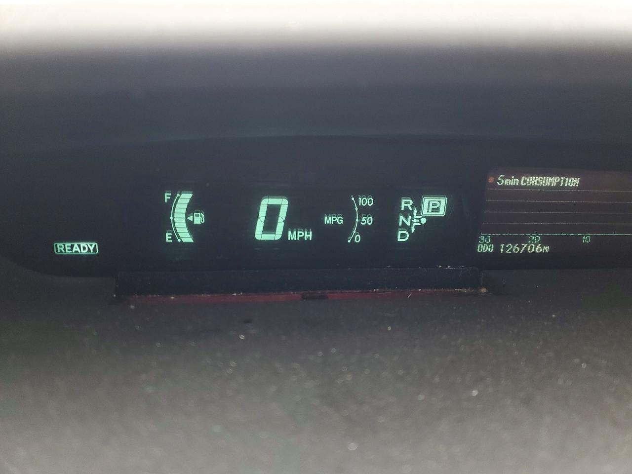 2014 TOYOTA PRIUS photo 17