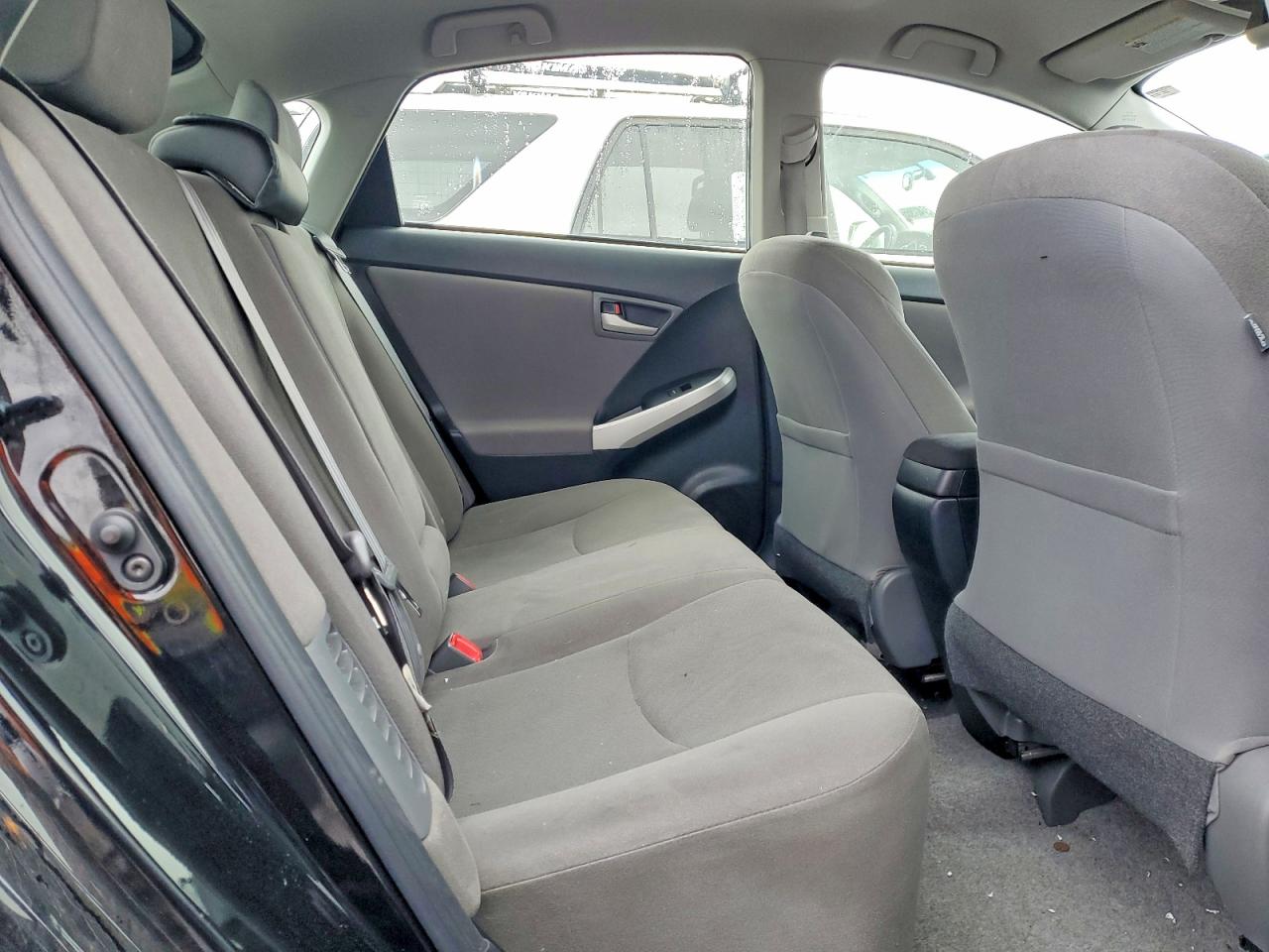 2014 TOYOTA PRIUS photo 19
