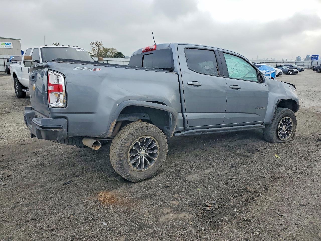 2018 CHEVROLET COLORADO ZR2 photo 3