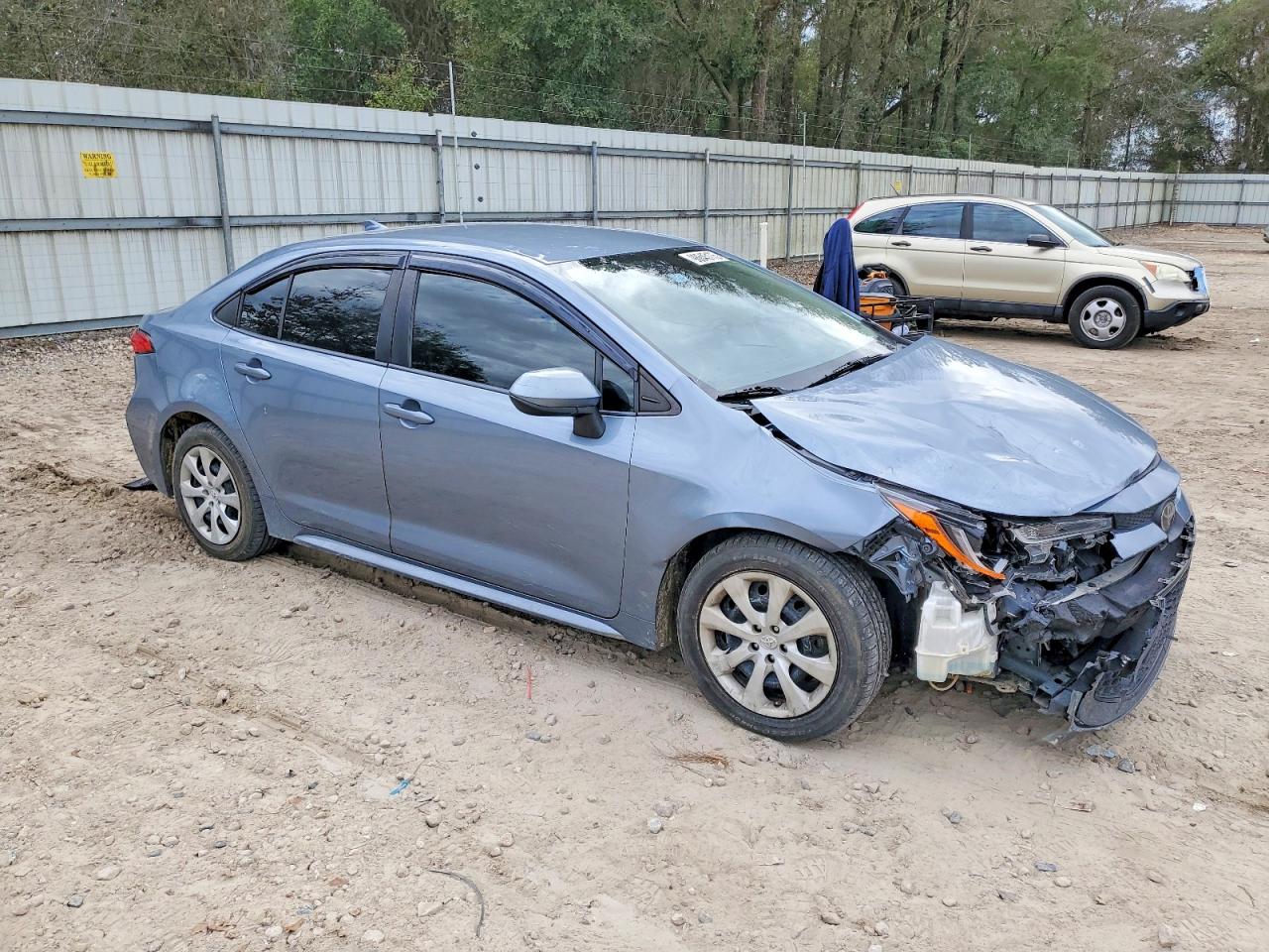 2022 TOYOTA COROLLA LE photo 4