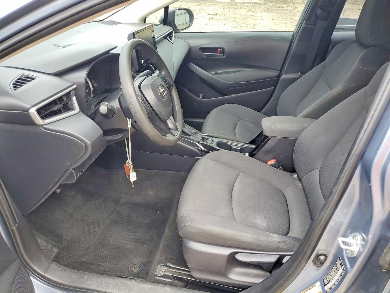 2022 TOYOTA COROLLA LE photo 7