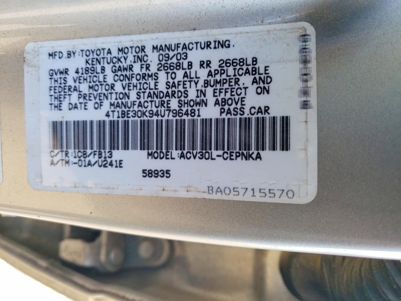 2004 TOYOTA CAMRY LE photo 34