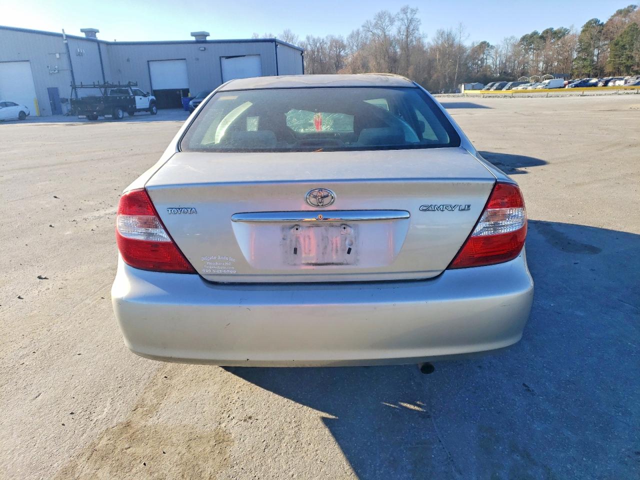 2004 TOYOTA CAMRY LE photo 16