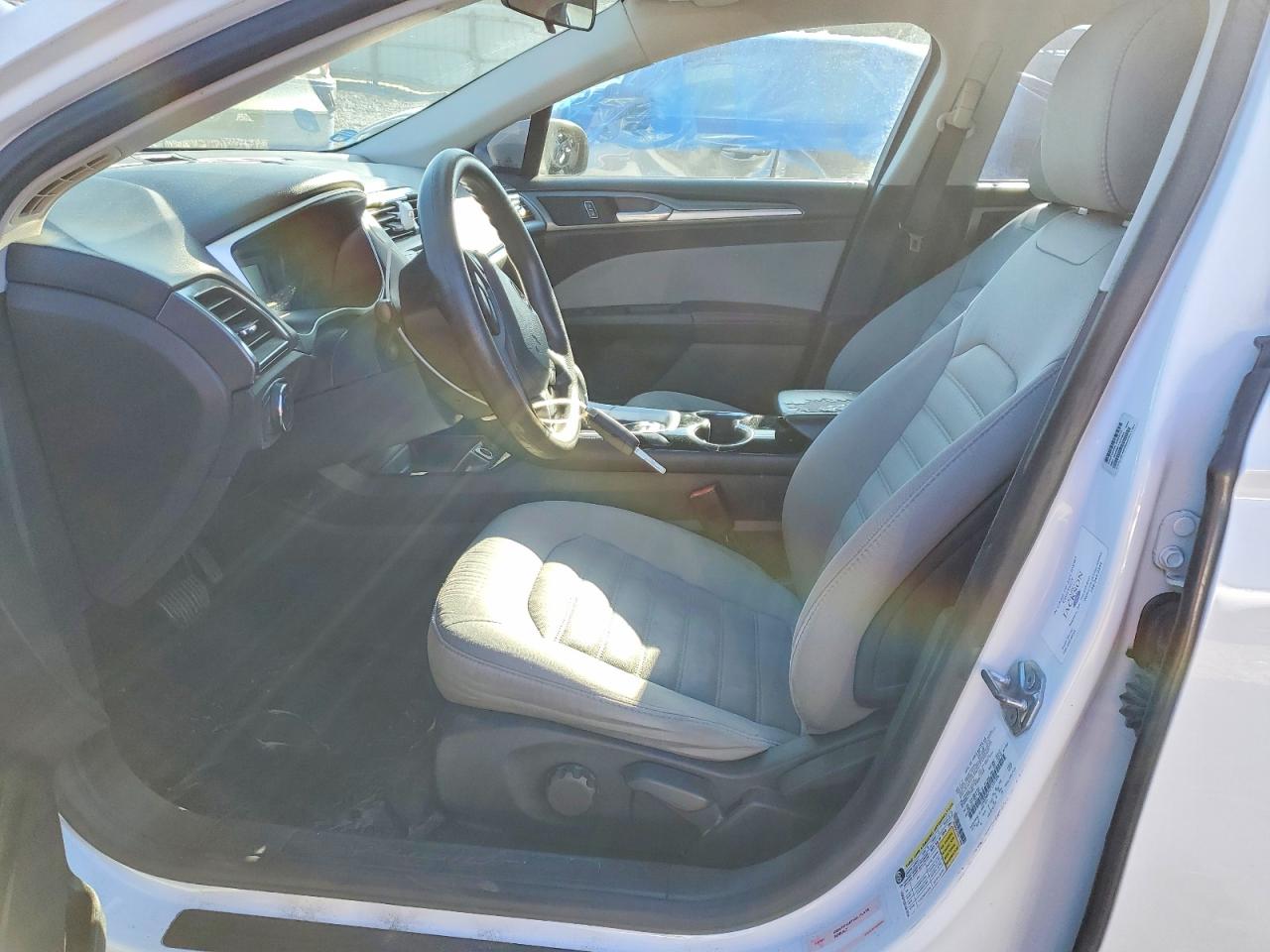 2015 FORD FUSION S photo 7