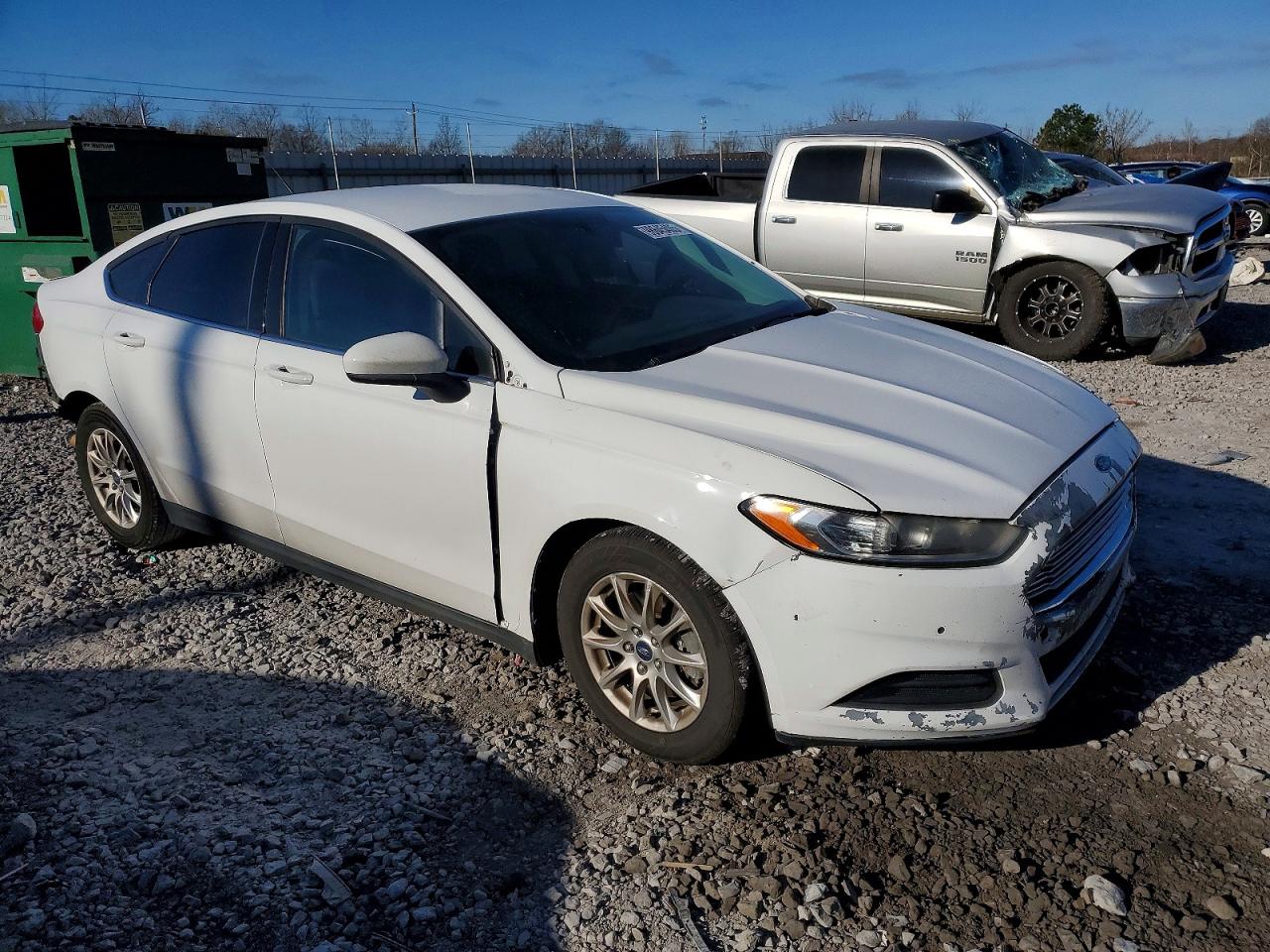 2015 FORD FUSION S photo 4