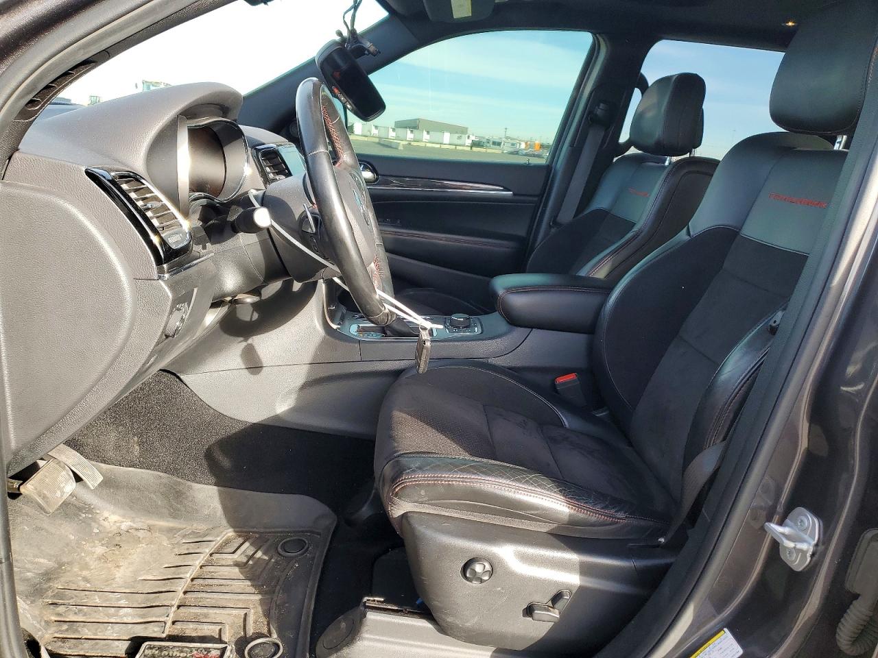2020 JEEP GRAND CHEROKEE TRAILHAWK photo 7