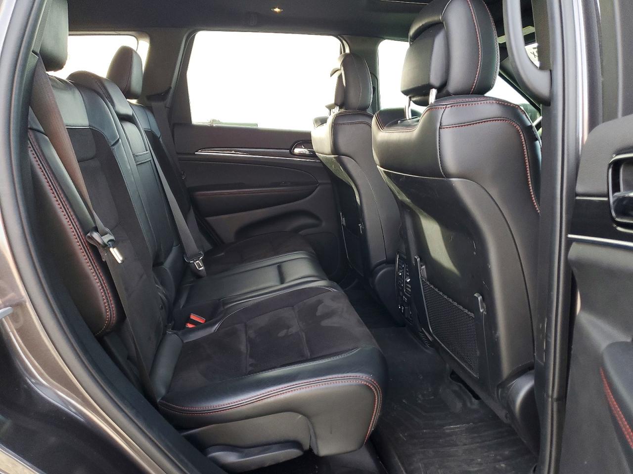 2020 JEEP GRAND CHEROKEE TRAILHAWK photo 11