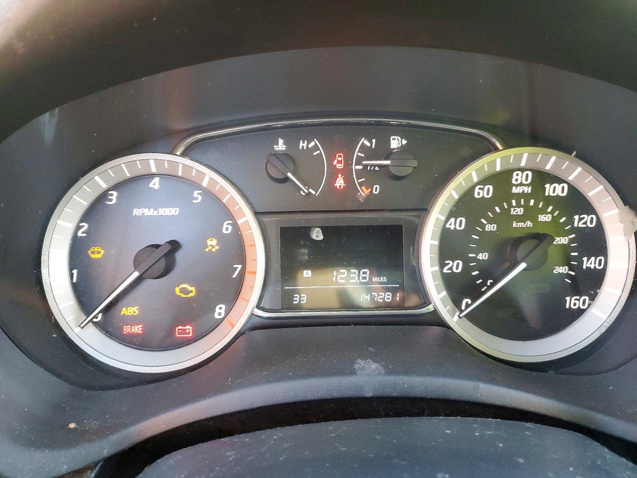 2014 NISSAN SENTRA S photo 9