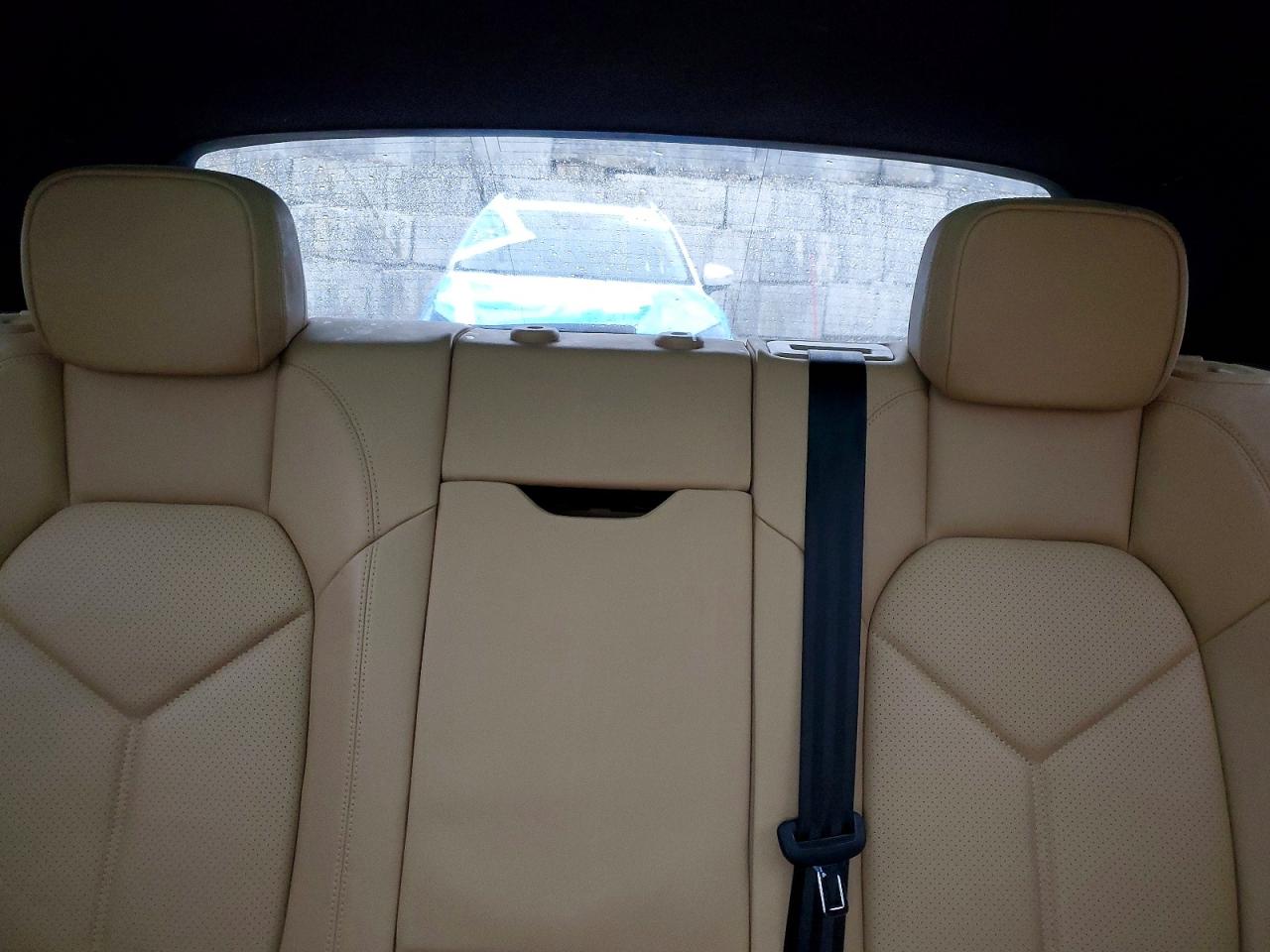 2018 PORSCHE MACAN photo 10