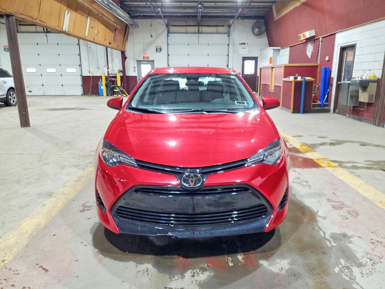 2018 TOYOTA COROLLA L photo 9