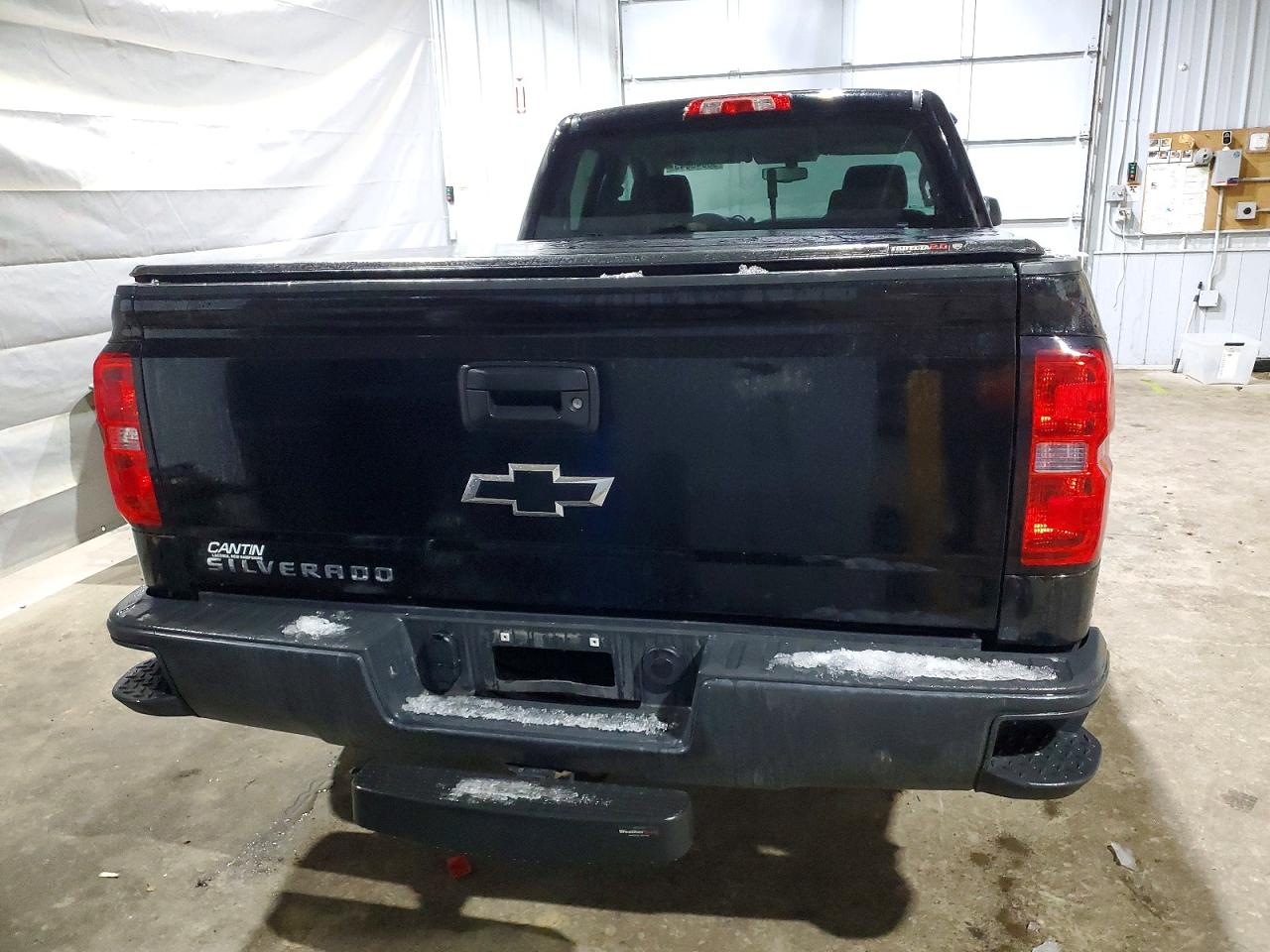 2015 CHEVROLET SILVERADO K1500 photo 6