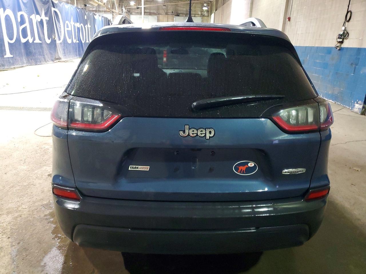 2019 JEEP CHEROKEE LATITUDE photo 6