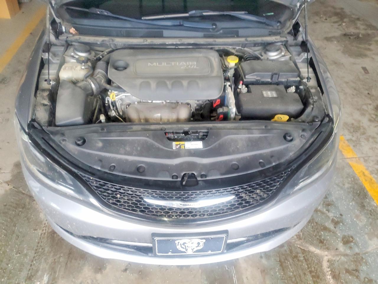 2016 CHRYSLER 200 S photo 11