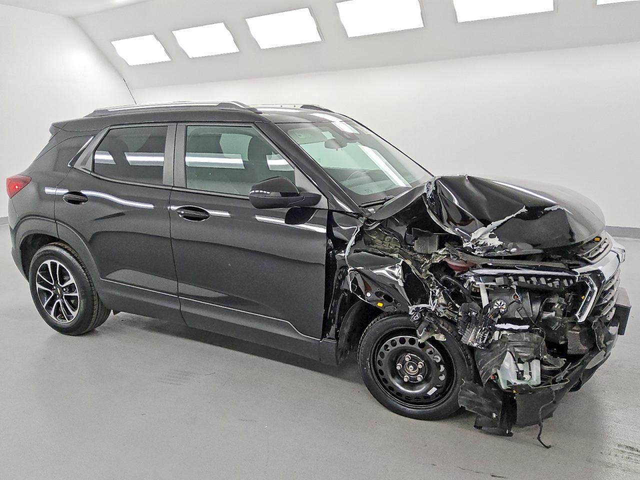 2025 CHEVROLET TRAILBLAZER LT photo 4
