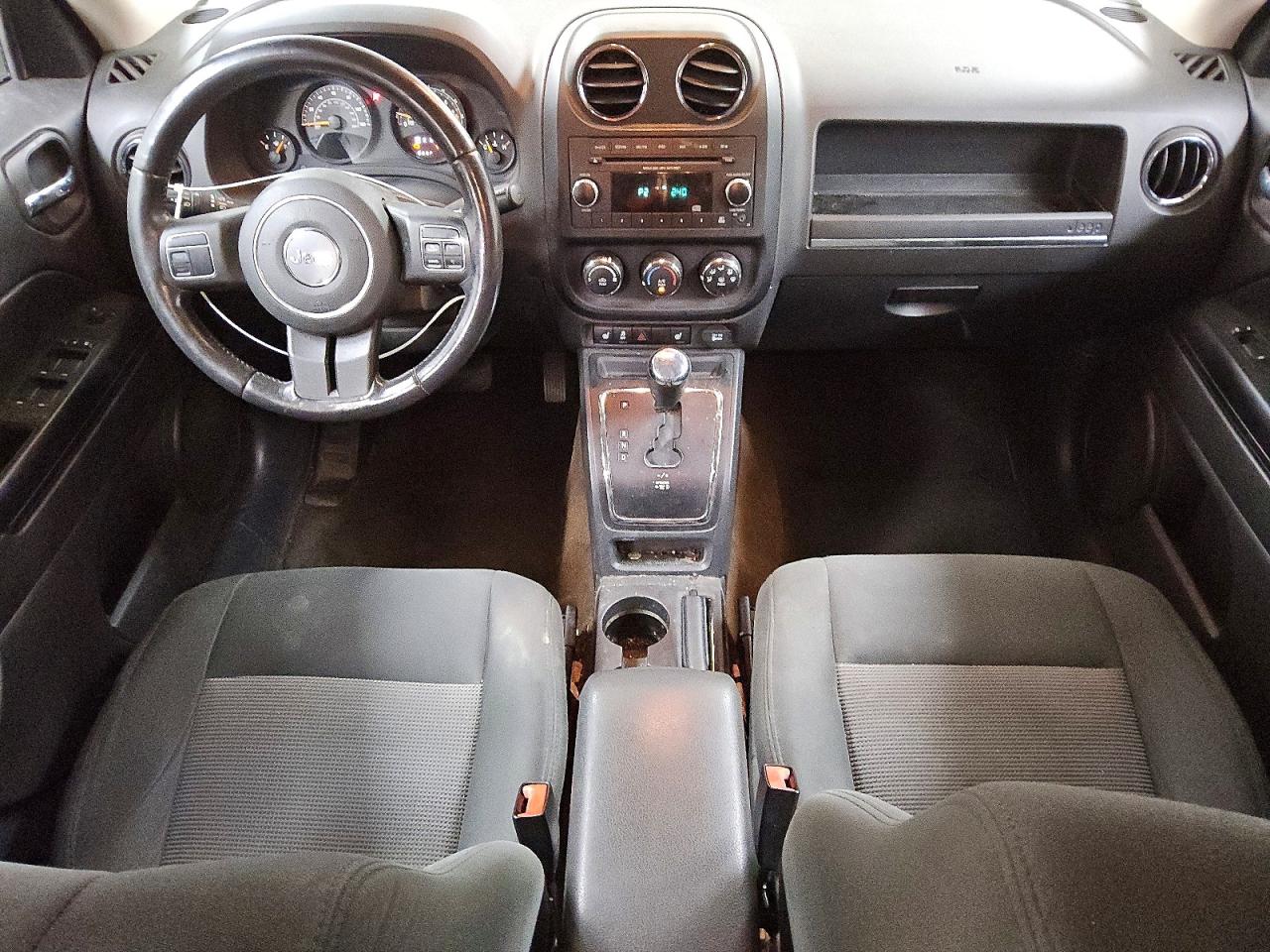 2015 JEEP PATRIOT LATITUDE photo 8
