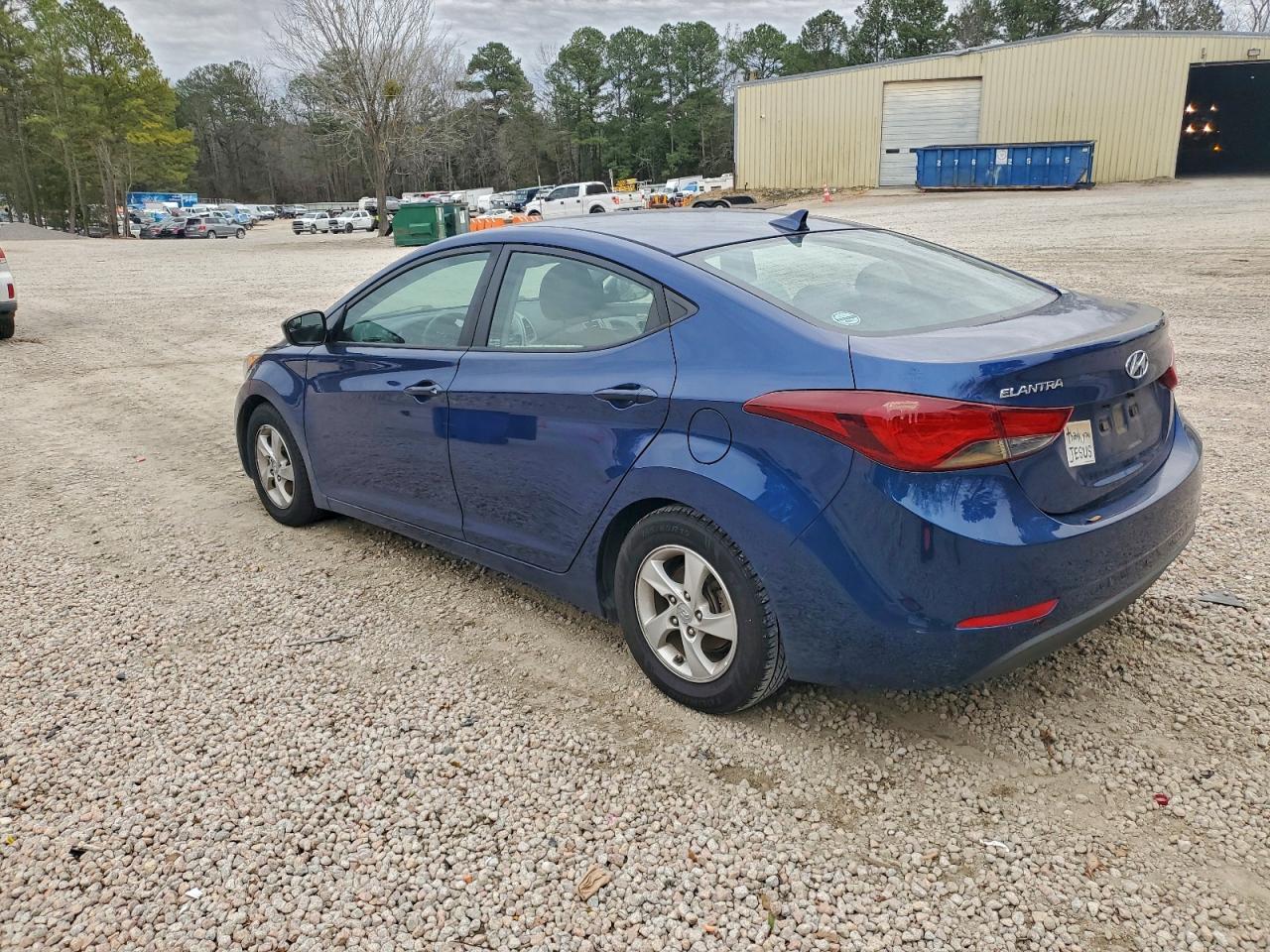 2015 HYUNDAI ELANTRA SE photo 2
