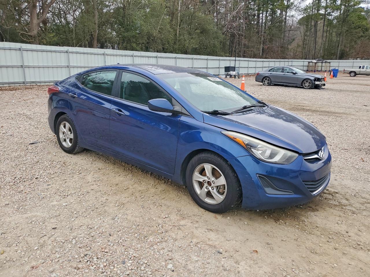 2015 HYUNDAI ELANTRA SE photo 4